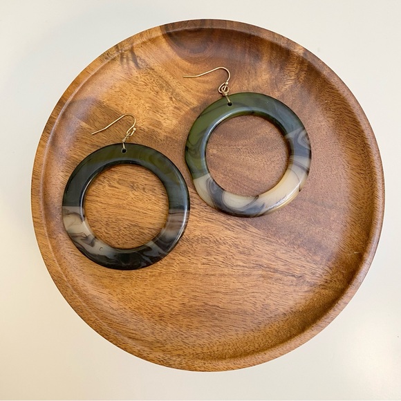 Jewelry - 4/$15 Acrylic Green Chunky Lightweight Hoop Drop Earrings